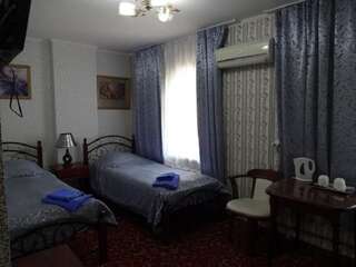 Гостиница Лотос Иркутск Улучшенный двухместный номер с 2 отдельными кроватями-4
